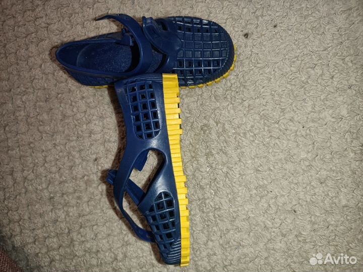 Босоножки детские