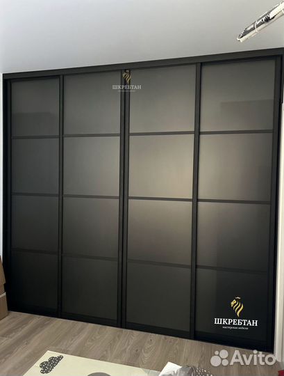 Перегородки стеклянные раздвижные