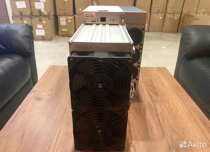 Асик Antminer E9pro 3780 Mh/s