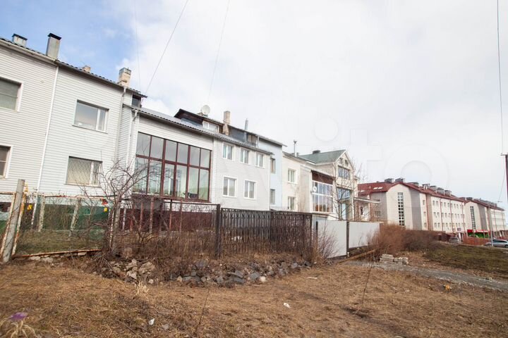 4-к. квартира, 107,6 м², 2/4 эт.