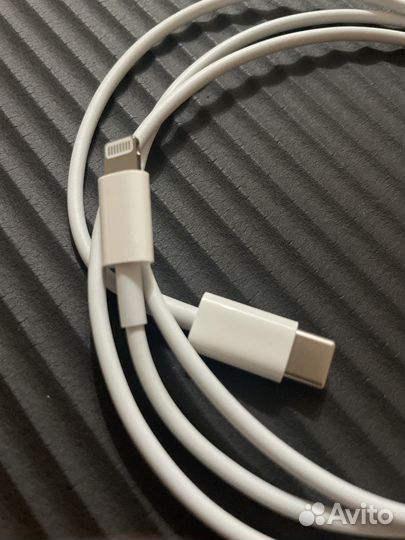 Зарядное устройство на iPhone