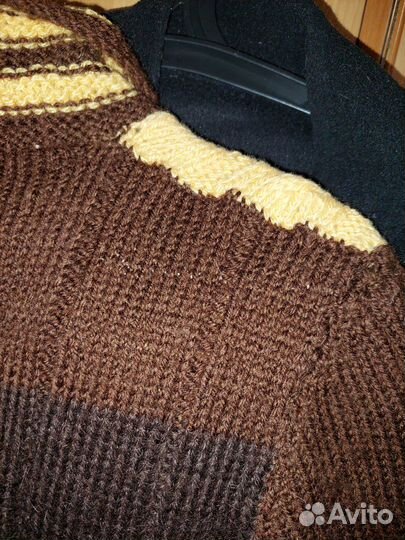 Кофта теплая ручная вязка