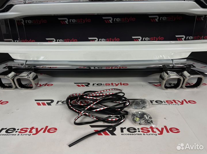 Обвес Lexus LX570 с 16г Modellista Белый