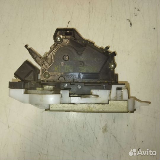 Замок двери передний левый Ford Mondeo 3