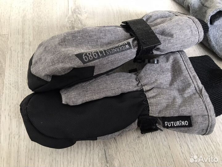 Шапка, перчатки, краги, манишка, шарф