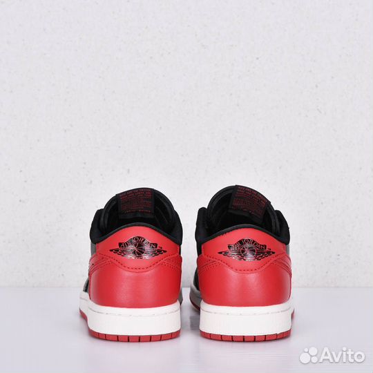 Кроссовки Nike Air Jordan 1 Low арт 5527-2 39