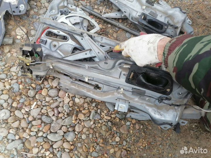 Стеклоподъемники рено Лагуна 1