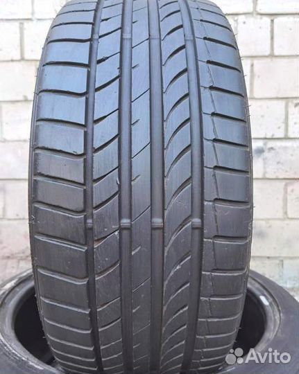 Dunlop SP Sport Maxx TT 245/40 R20 99Y