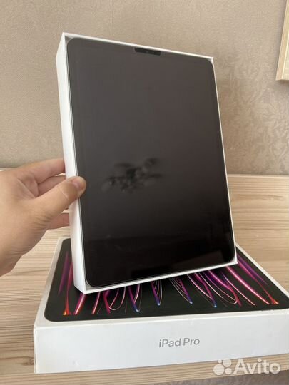 Планшет apple iPad pro 11