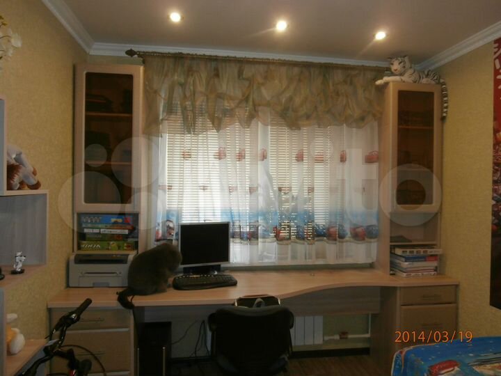 3-к. квартира, 80 м², 3/17 эт.