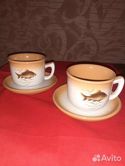 Чайные чашки с блюдцами. цена за обе