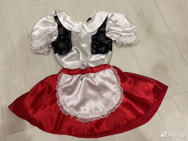 Костюм красной шапочки