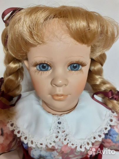 Продаю коллекционную куклу от Fiba Collection