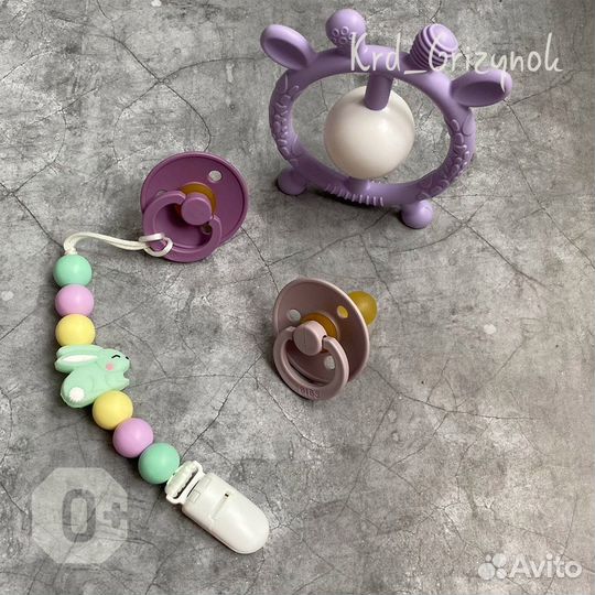 Держатель для пустышки