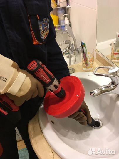 Аппаратная прочистка канализации и засоров 24/7