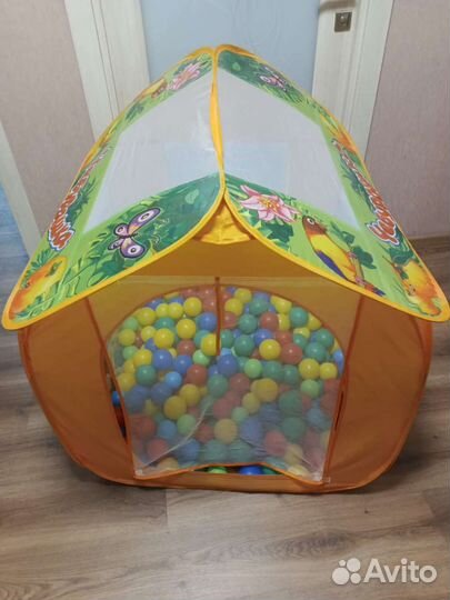 Детская палатка с шариками