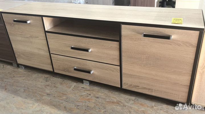 Тумба под телевизор