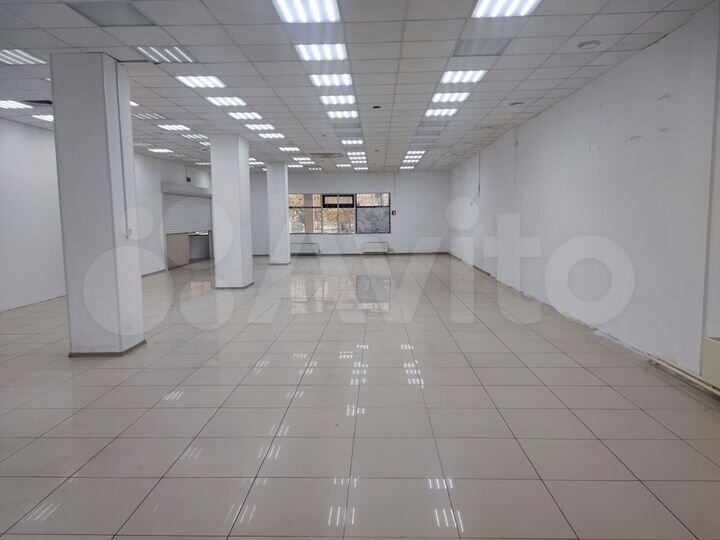 Торговая площадь, 270 м²