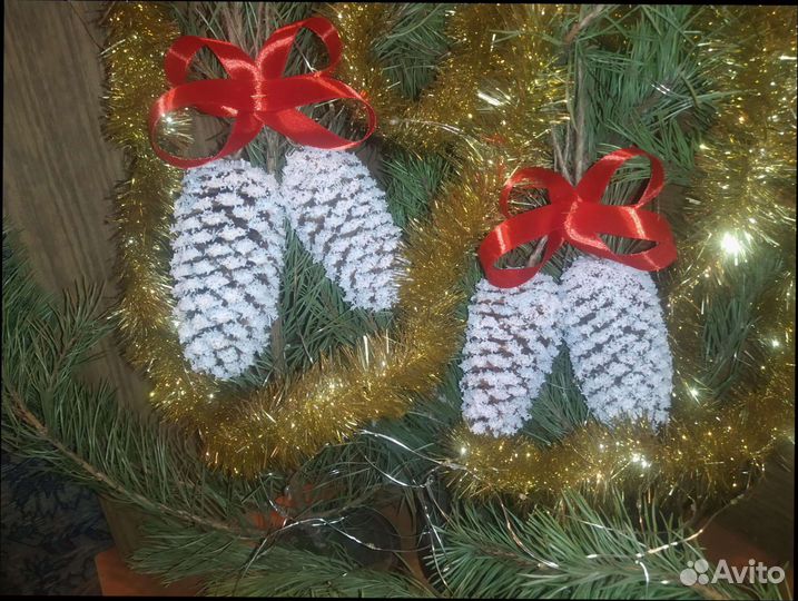 Елочные игрушки