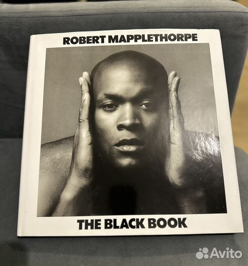 Книга альбом Robert Mapplethorpe