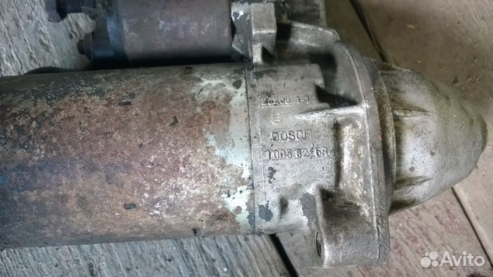 Стартер на Mercedes-Benz E (W124)