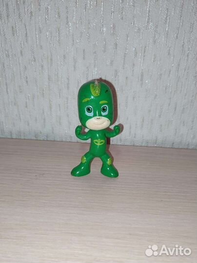 Игрушки из макдональдса