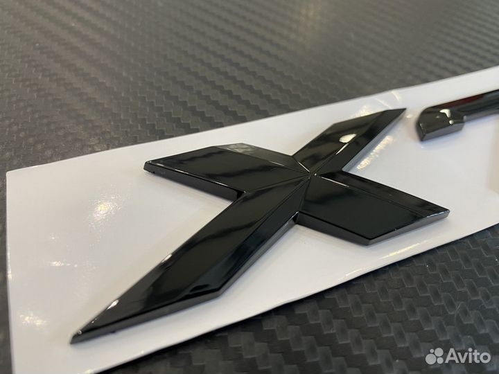 Эмблема задняя X7 чёрная глянец для BMW X7