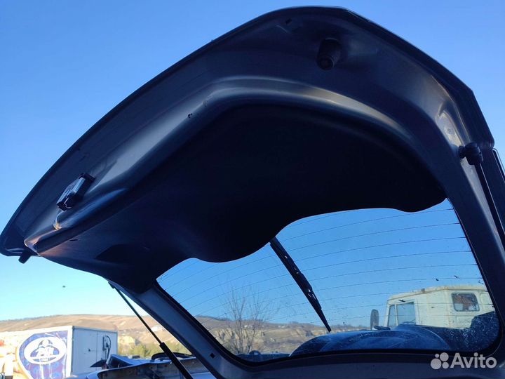 Дверь багажника Ford Fiesta Мк5