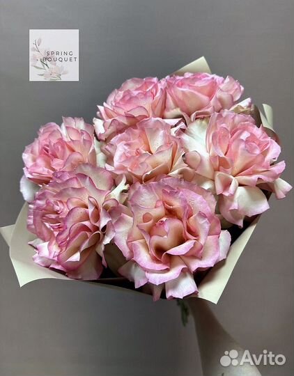 Розы с доставкой