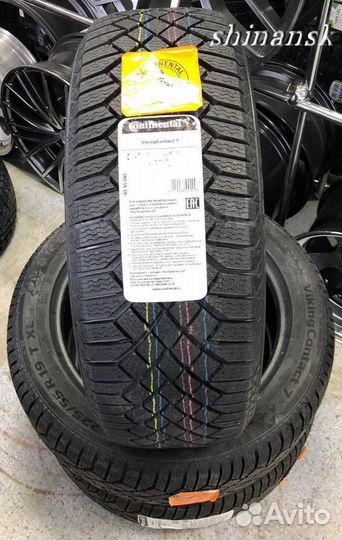 Continental ContiVikingContact 7 225/65 R17