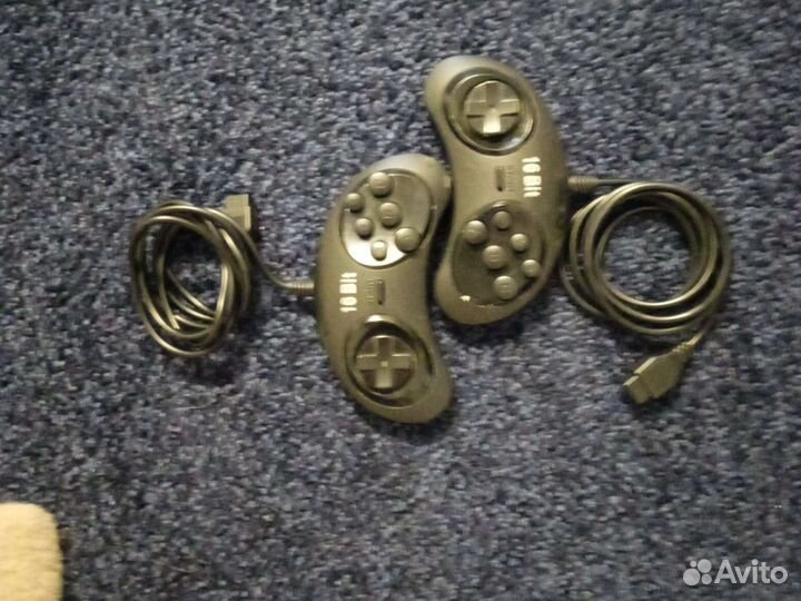 Игровая приставка титан