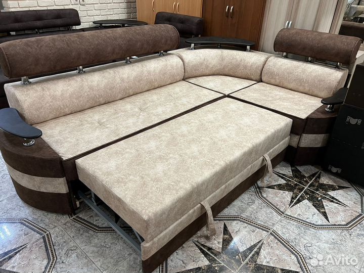 Угловые диваны новые