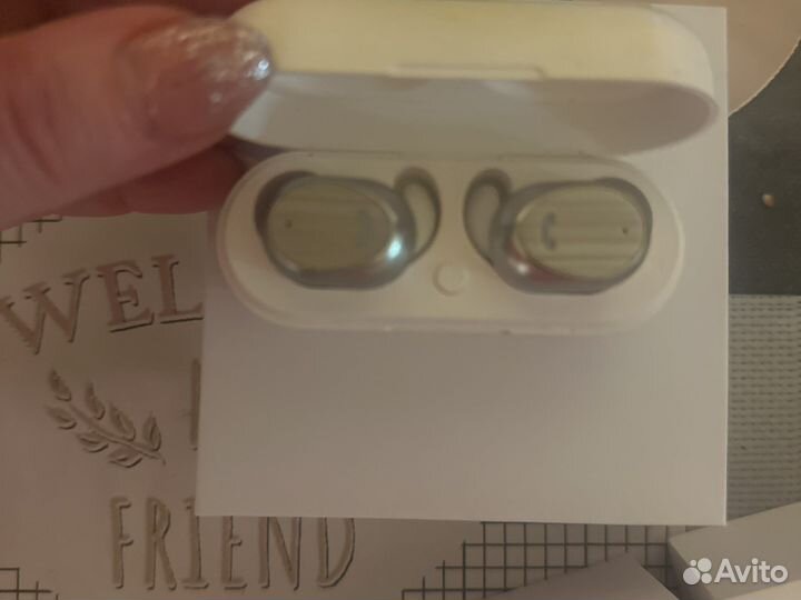 Elari nanopods