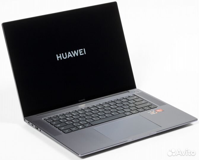 Huawei MateBook 16 (не путать с D16)