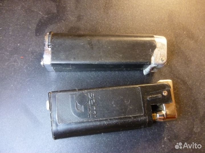 Старые зажигалки на запчасти