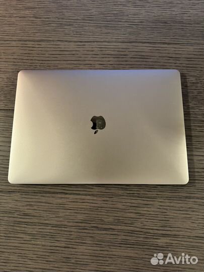 Apple MacBook Pro 15 2018 i7 512