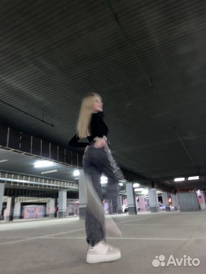 Джинсы со стразами xxs cr