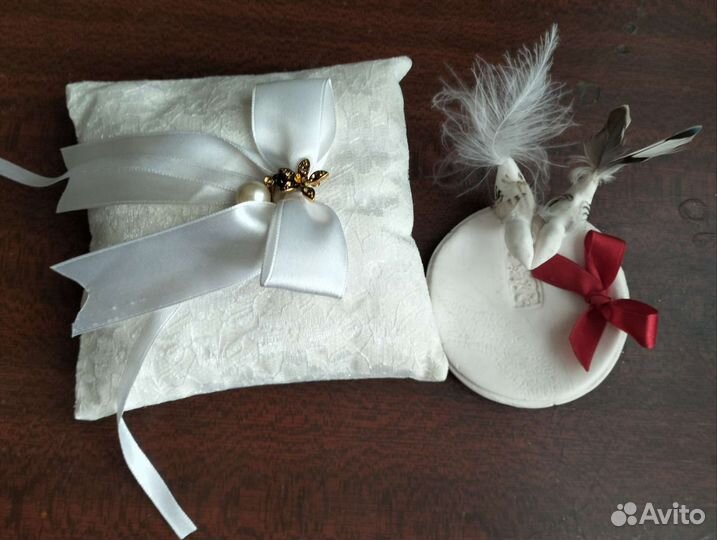 Подушечка для колец в дар