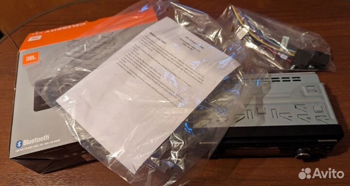 Магнитола JBL celebrity 100