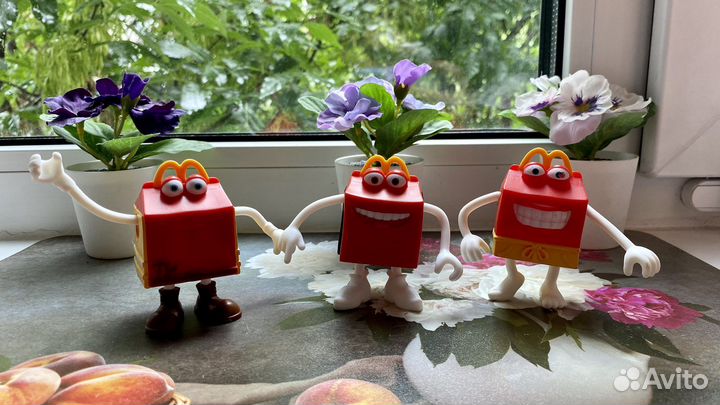 Игрушки из макдоналдс