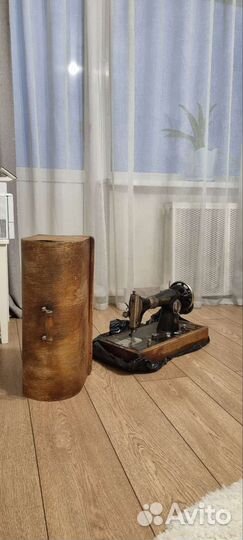 Швейная машинка пмз им. Калинина