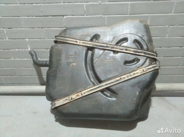 Бак топливный Ford Focus 2 седан 1.8 2006