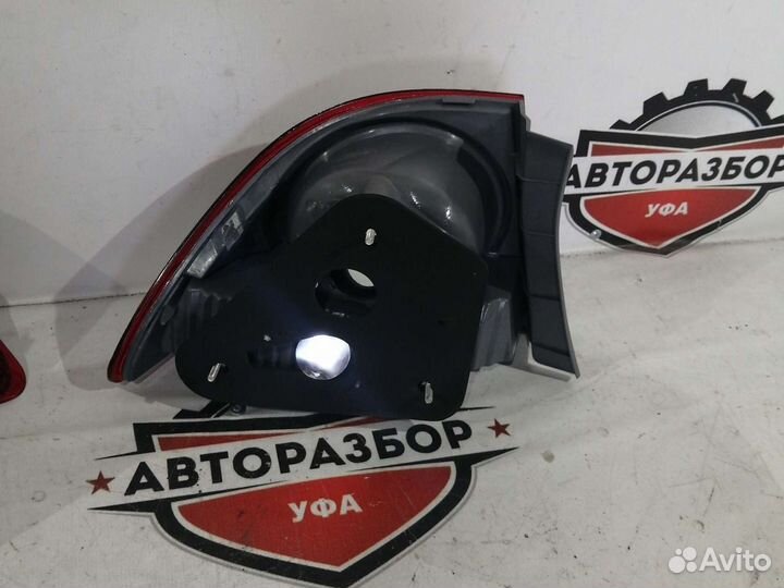 Фонарь правый новый honda civic fd 4d sedan 06-08