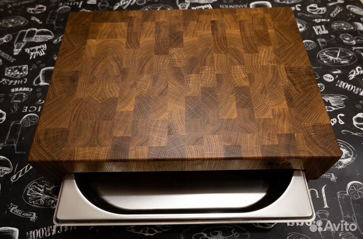 Торцевые разделочная доска с гастроемкостью дуб