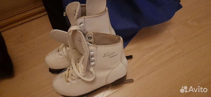 Коньки фигурные 32 р/р