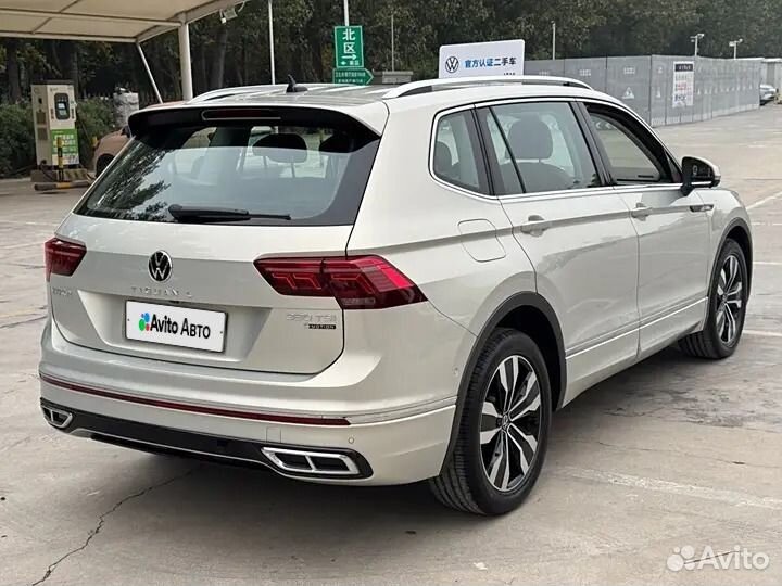 Volkswagen Tiguan 2.0 AMT, 2022, 10 000 км