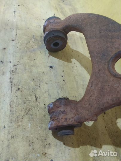 Рычаг задний верхний правый Subaru XV Субару икс-в