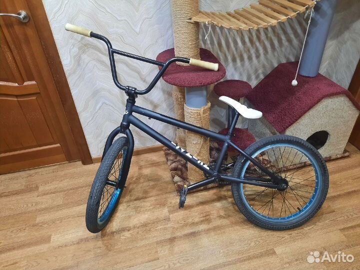 Трюковой велосипед bmx