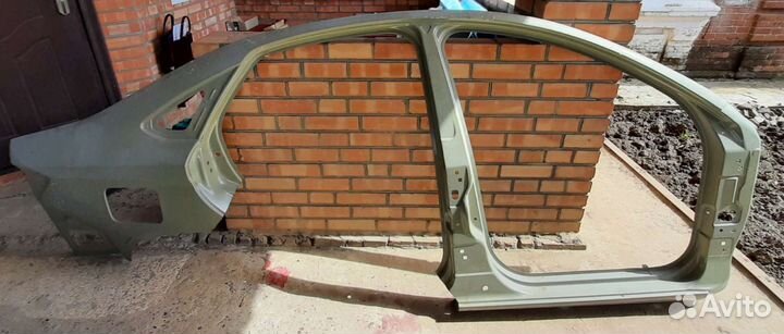 Боковина vesta правая