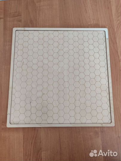 Поле для нри